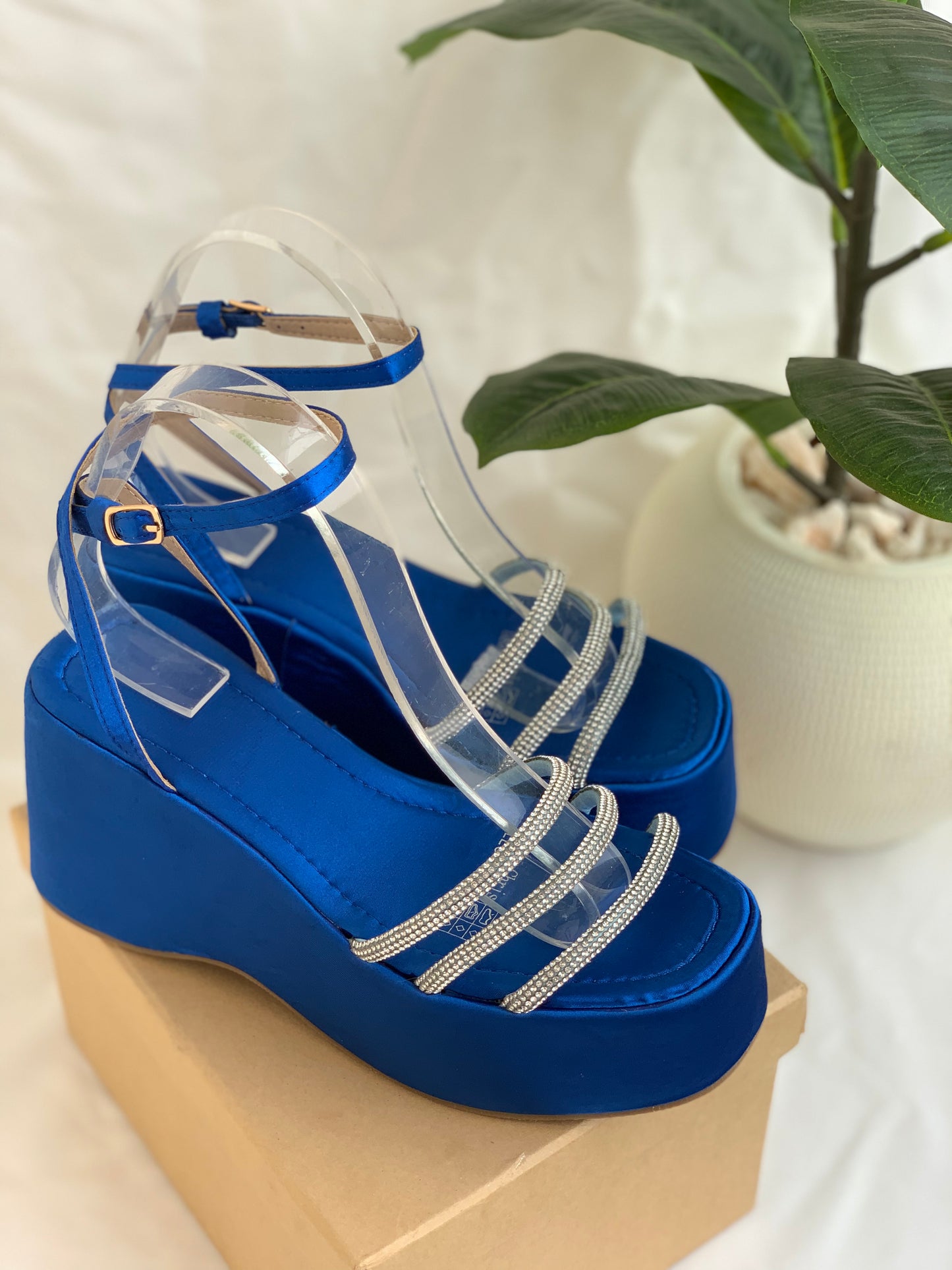 Sandal