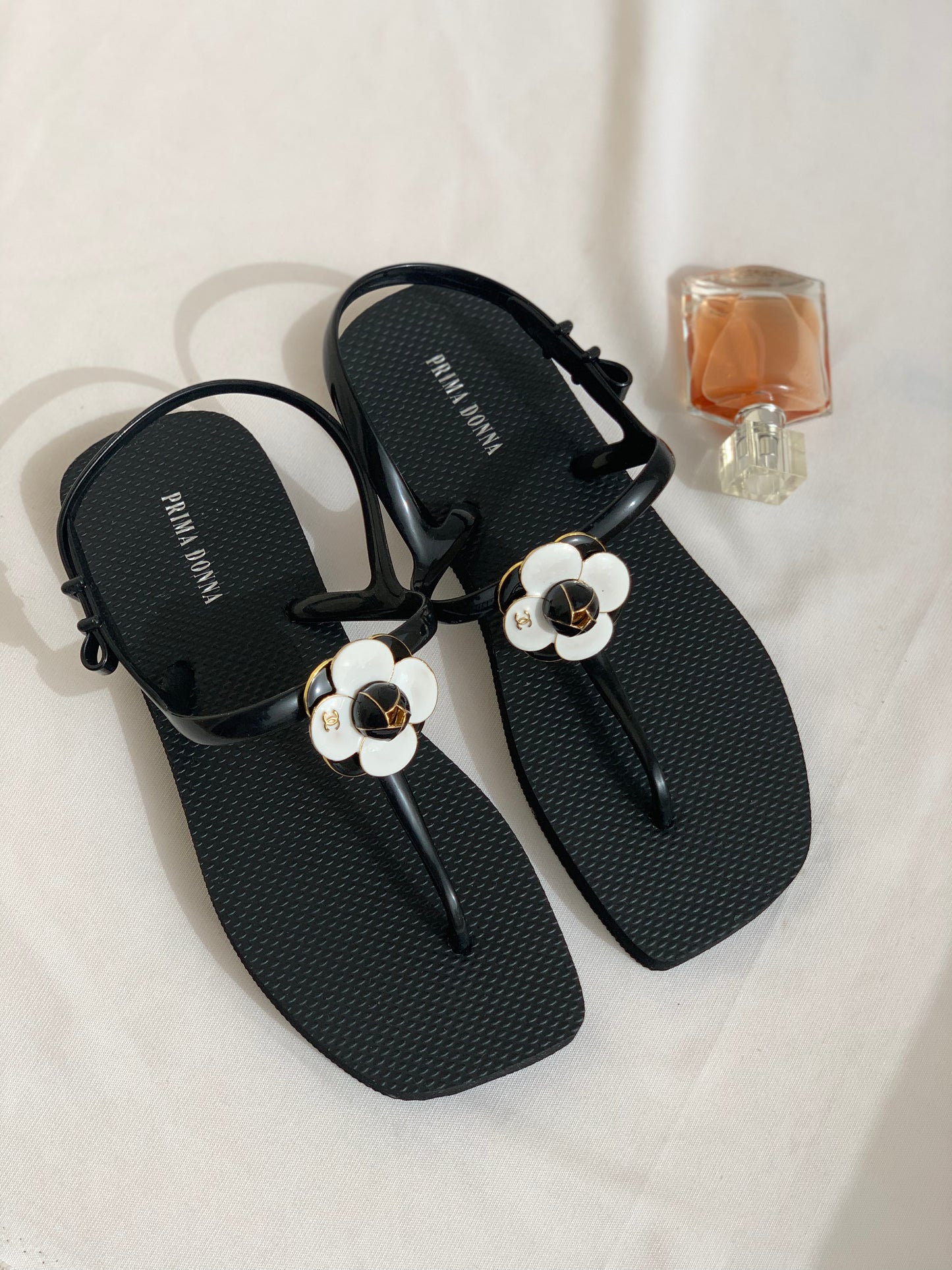 Channel slipper