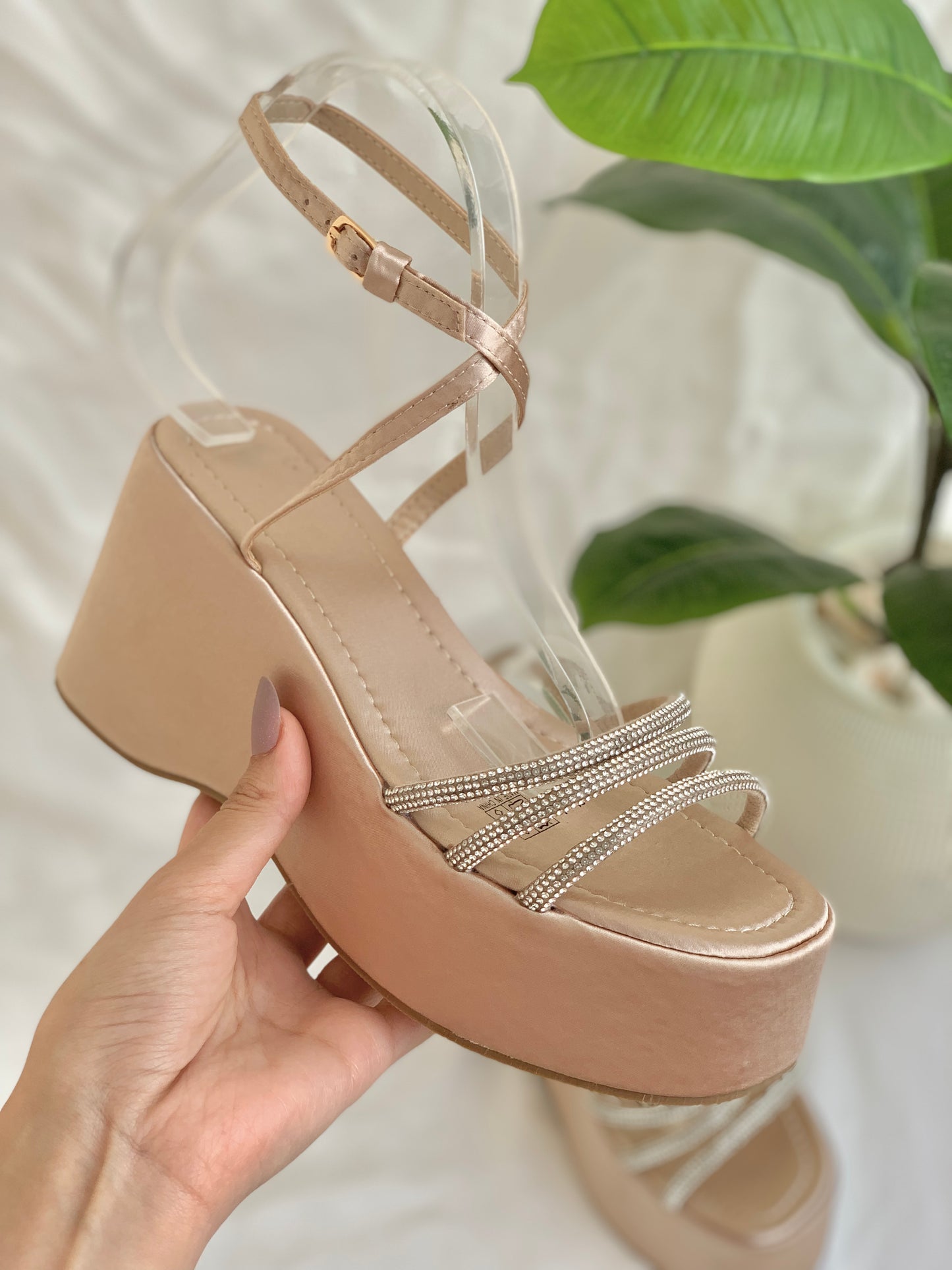Sandal