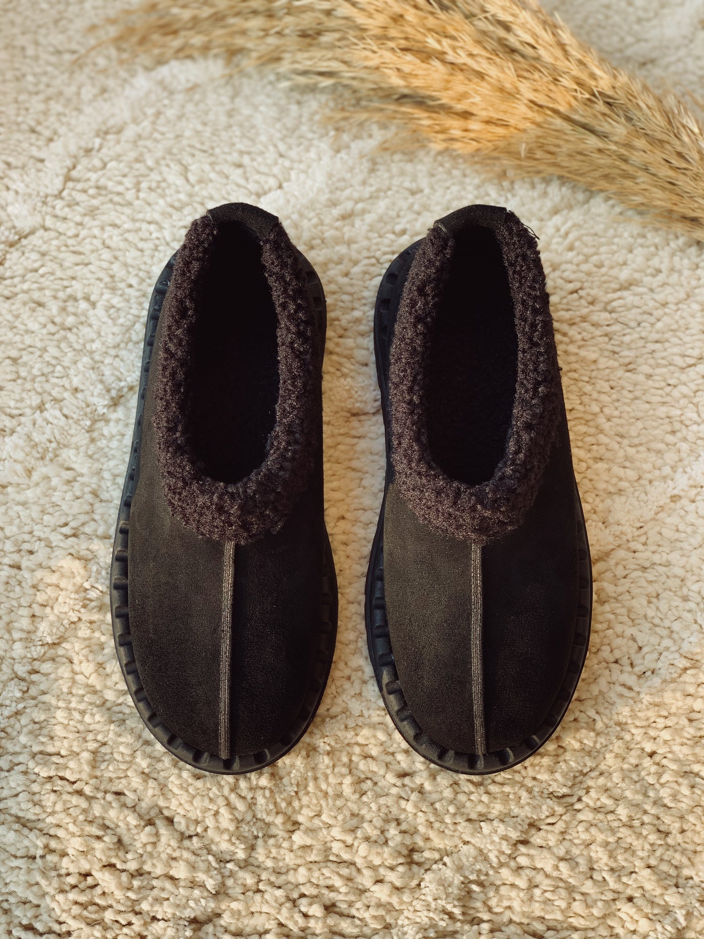 Winter mini Uggs