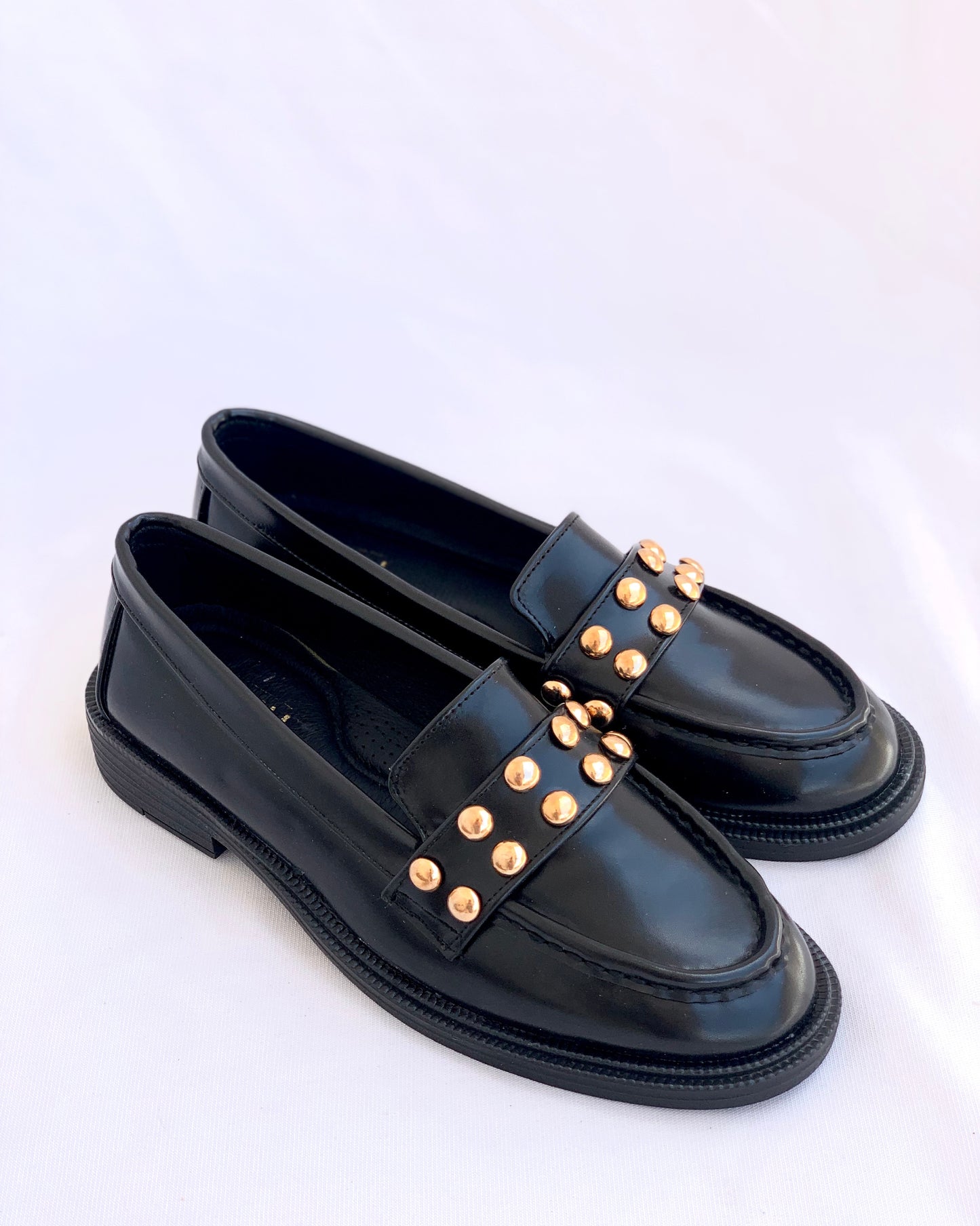 Shiny leather loafers