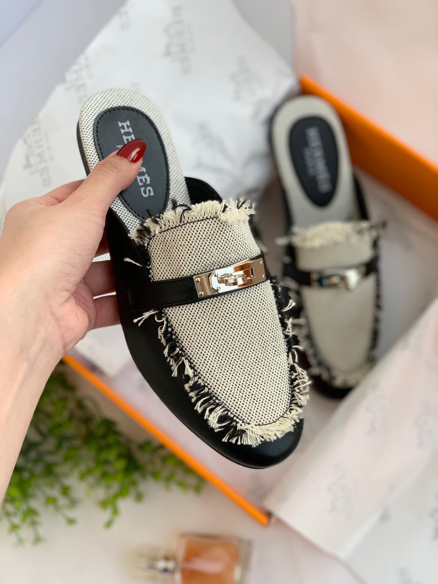 Hermes mules