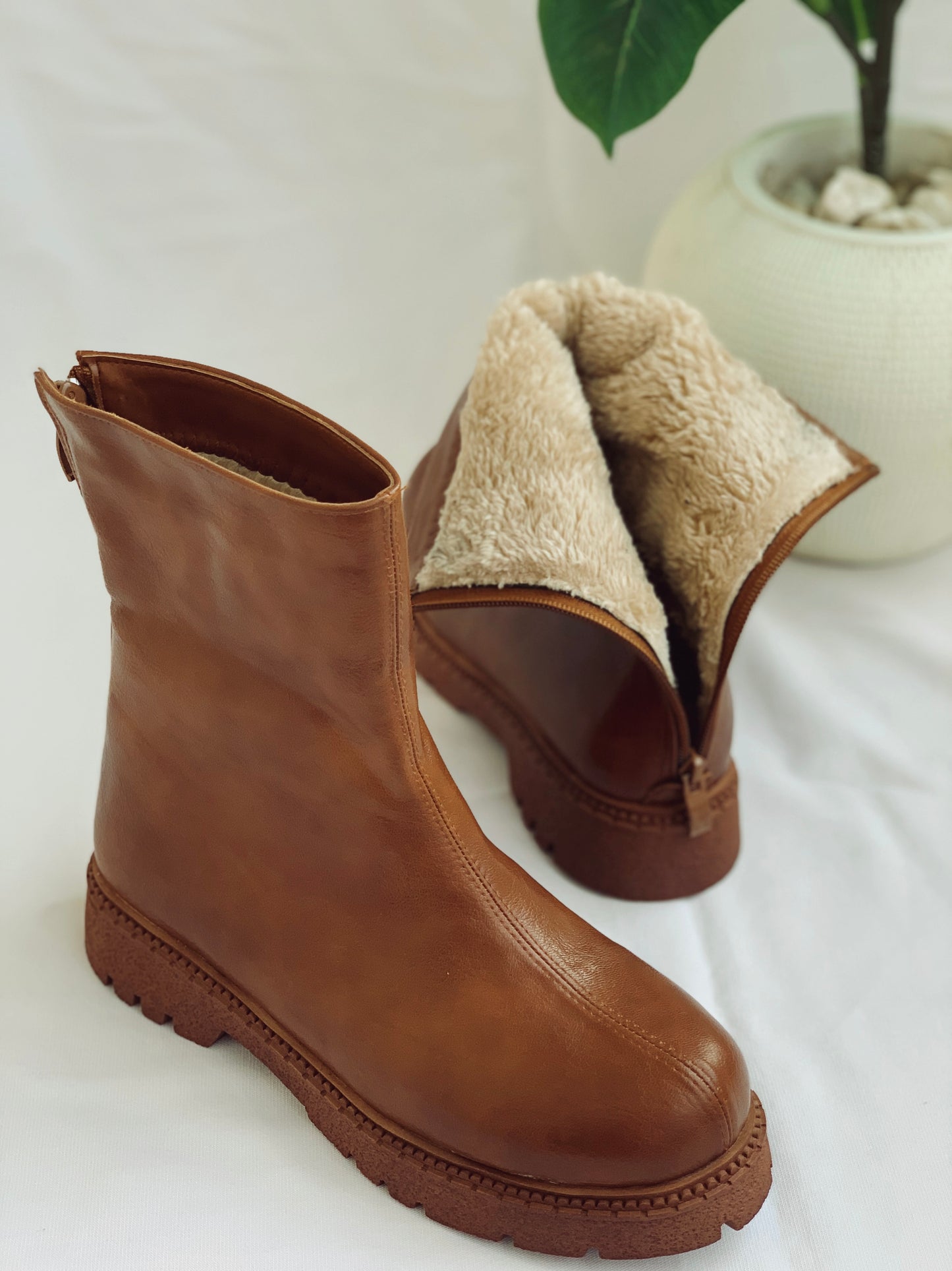 Camel boots