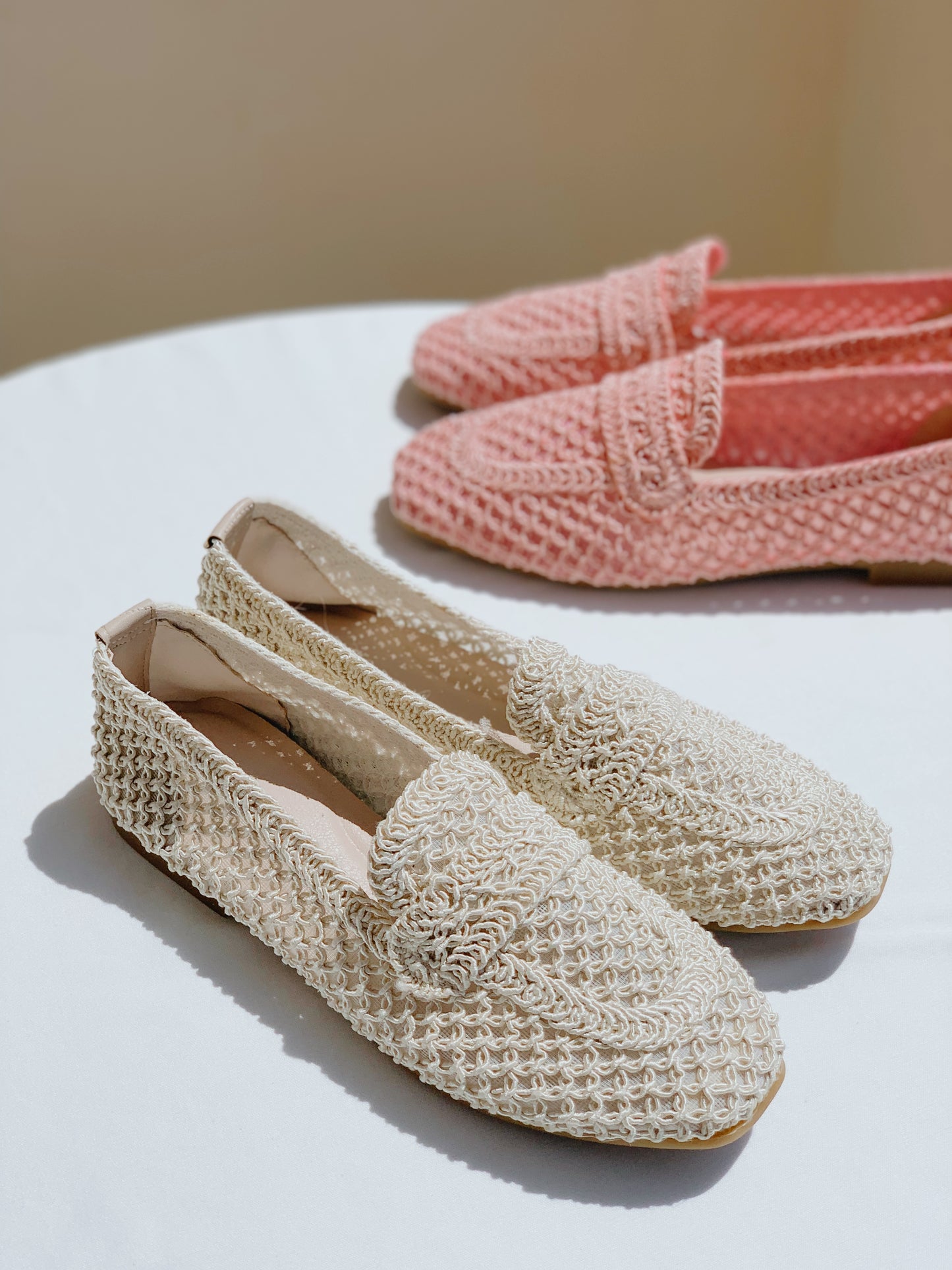 Knotted Flat