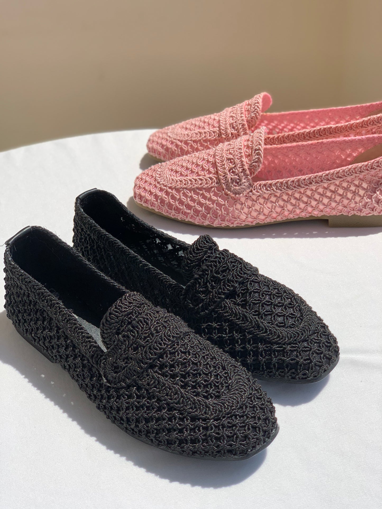 Knotted Flat