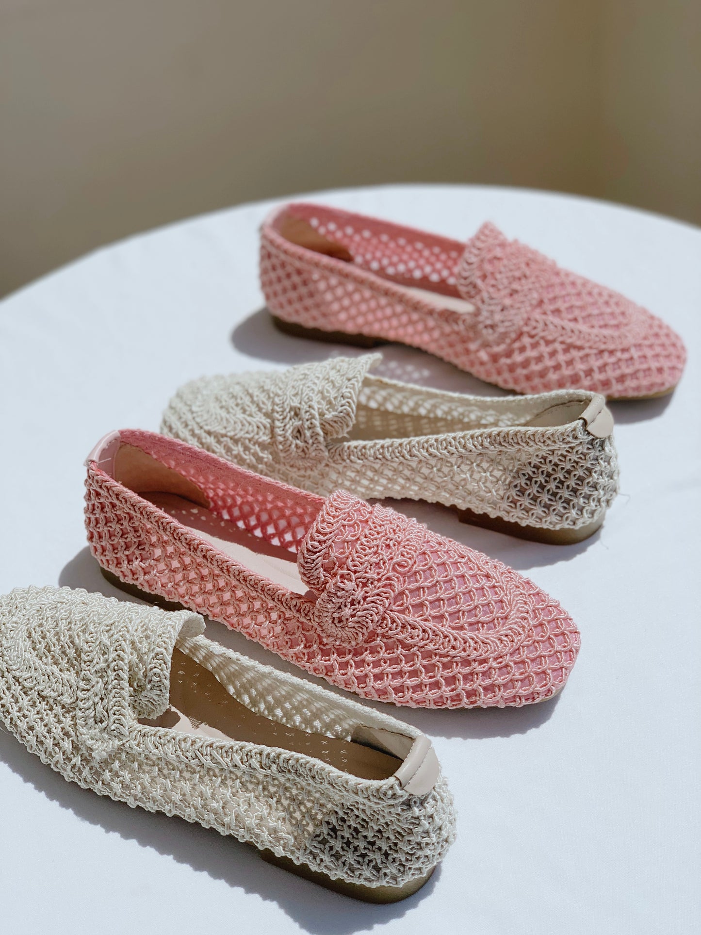 Knotted Flat